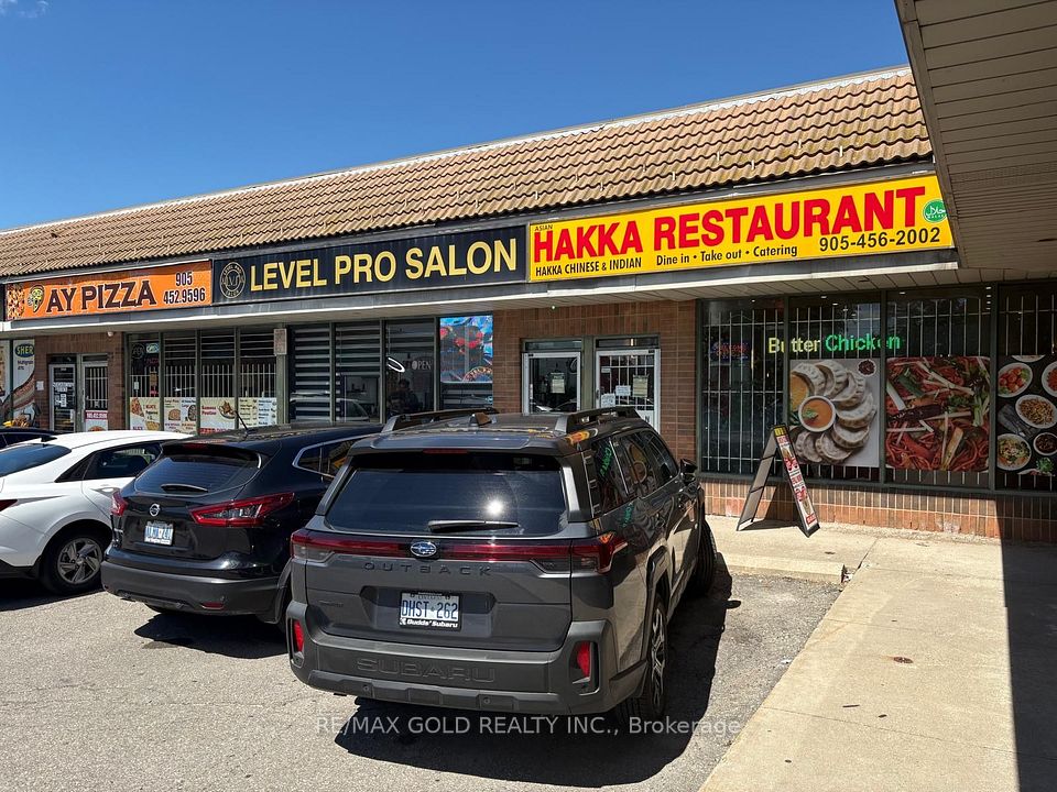 550 Queen Street W, Brampton, ON L6X 3E1