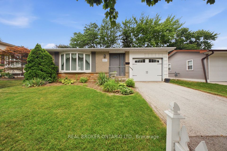 3157 Palmer Drive, Burlington, ON L7M 1L3 at 3157 Palmer Drive, Burlington, ON L7M 1L3, Burlington, ON, L7M 1L3