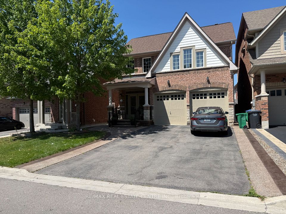 Detached at 14 Twistleton Street, Caledon, ON L7C 3V6, Caledon