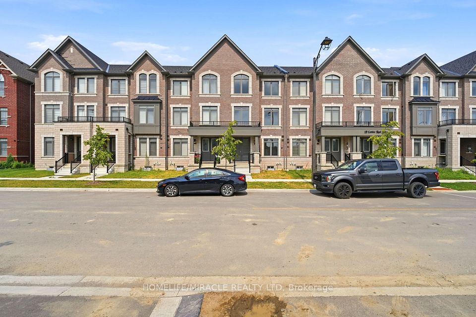 Att/Row/Townhouse at 15 Camino Real Drive, Caledon, ON L6A 3W7, Caledon