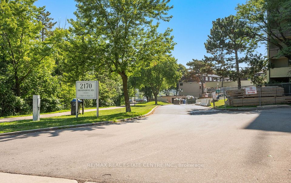 2170 Bromsgrove Road 2, Mississauga, ON L5J 4J2 at 2170 Bromsgrove Road 2, Mississauga, ON L5J 4J2, Mississauga, ON, L5J 4J2