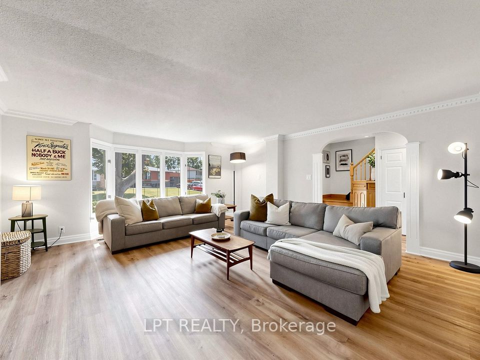70 Roberts Crescent, Brampton, ON L6W 1G8 at 70 Roberts Crescent, Brampton, ON L6W 1G8, Brampton, ON, L6W 1G8