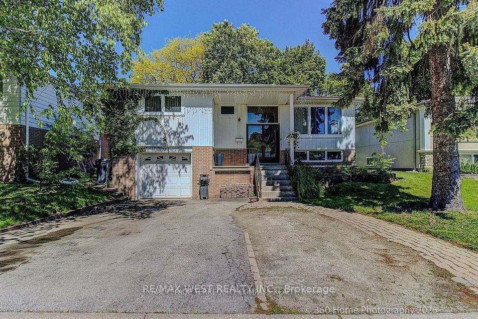 1583 Otterby Road, Mississauga, ON L4X 1W8 at 1583 Otterby Road, Mississauga, ON L4X 1W8, Mississauga, ON, L4X 1W8