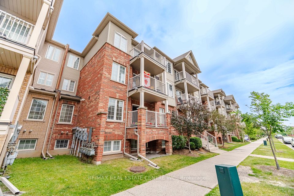 153 Isaac Devins Boulevard 2, Toronto, ON M9M 0C5 at 153 Isaac Devins Boulevard 2, Toronto, ON M9M 0C5, Toronto W05, ON, M9M 0C5