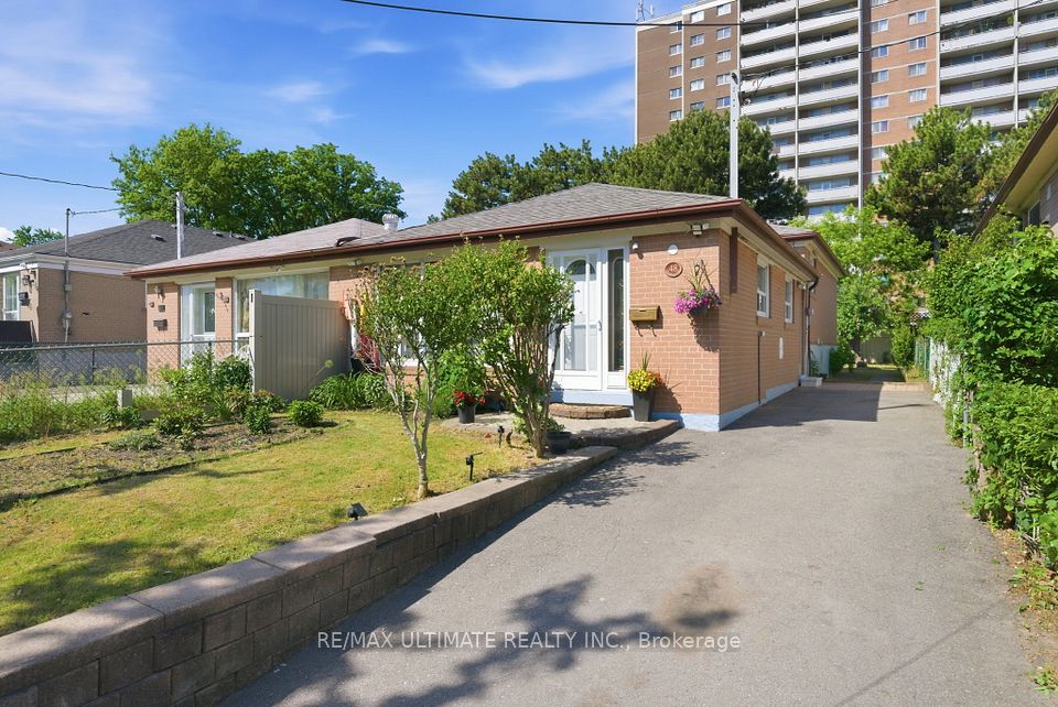 48 Venetian Crescent, Toronto, ON M3N 2L8 at 48 Venetian Crescent, Toronto, ON M3N 2L8, Toronto W05, ON, M3N 2L8