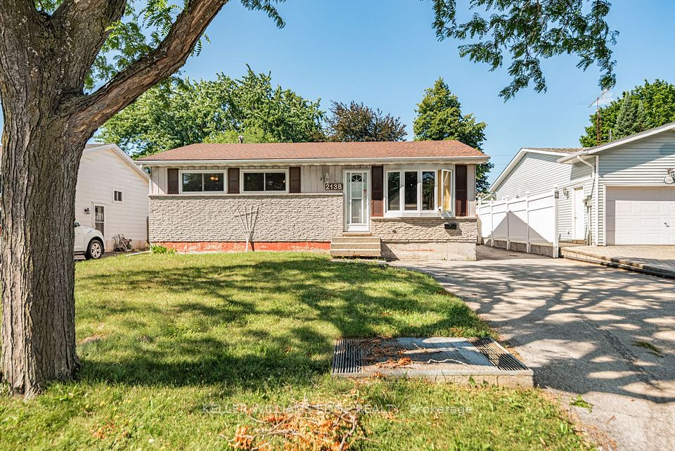 2138 Falmouth Terrace, Burlington, ON L7P 1X9 at 2138 Falmouth Terrace, Burlington, ON L7P 1X9, Burlington, ON, L7P 1X9
