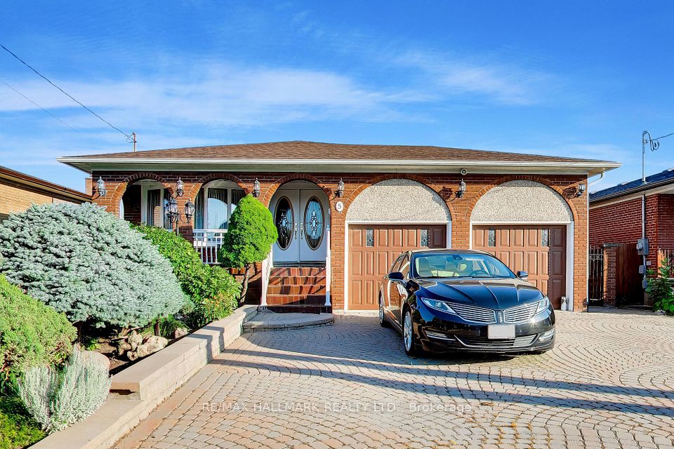 5 Byworth Boulevard, Toronto, ON M9R 1W7 at 5 Byworth Boulevard, Toronto, ON M9R 1W7, Toronto W09, ON, M9R 1W7