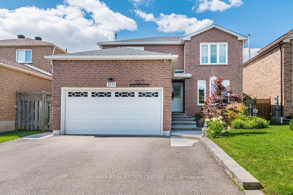 1571 Meadowfield Crescent, Mississauga, ON L5M 4T4 at 1571 Meadowfield Crescent, Mississauga, ON L5M 4T4, Mississauga, ON, L5M 4T4