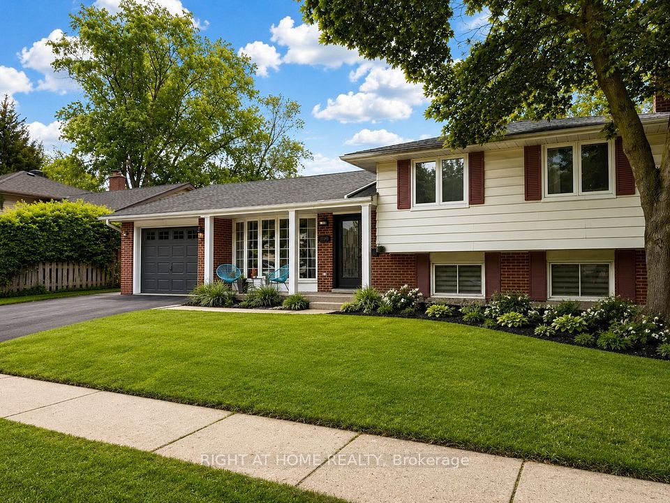 4440 Cosburn Crescent, Burlington, ON L7L 1S5 at 4440 Cosburn Crescent, Burlington, ON L7L 1S5, Burlington, ON, L7L 1S5