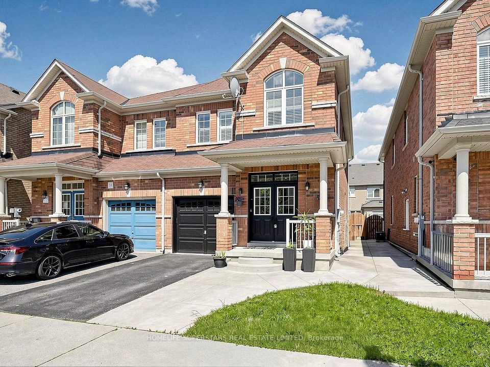 Semi-Detached at 22 Pentonville Road, Brampton, ON L6R 3R9, Brampton