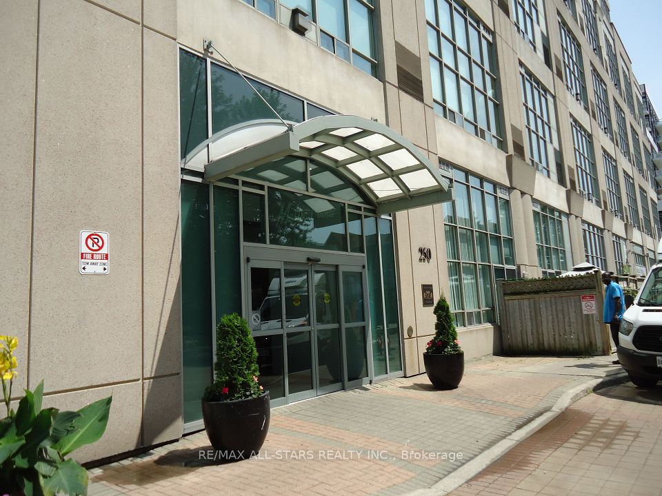 250 Manitoba Street 621, Toronto, ON M8Y 4G8 at 250 Manitoba Street 621, Toronto, ON M8Y 4G8, Toronto W06, ON, M8Y 4G8