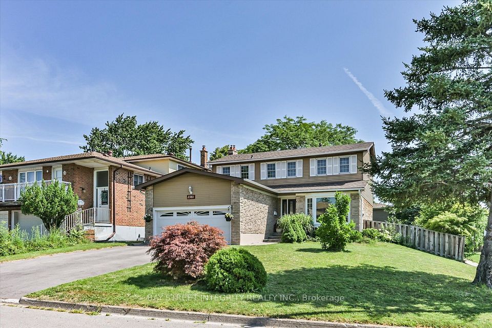 2381 Lyford Lane, Burlington, ON L7P 3Y8 at 2381 Lyford Lane, Burlington, ON L7P 3Y8, Burlington, ON, L7P 3Y8