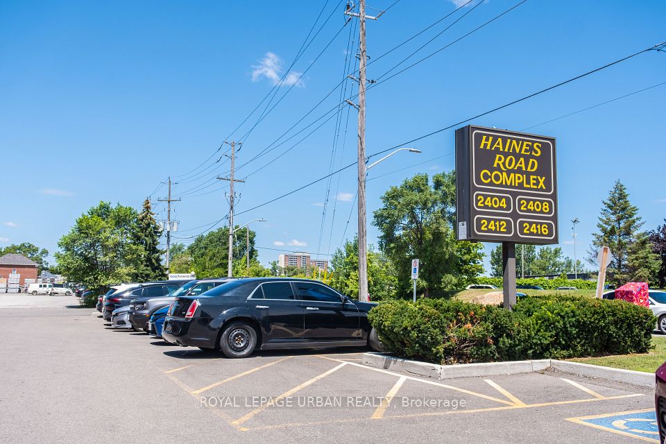 2416 Haines Road 4, Mississauga, ON L4Y 1Y6