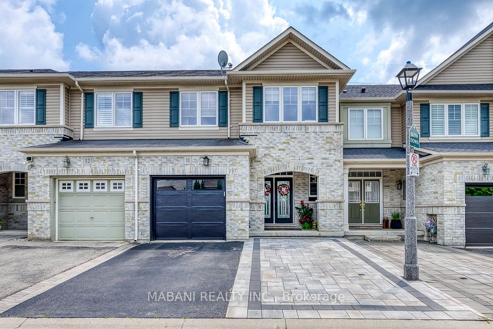 Att/Row/Townhouse at 2019 Trawden Way 11, Oakville, ON L6M 0M3, Oakville