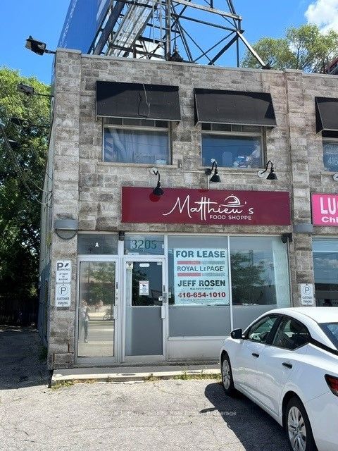 3205 Dufferin Street, Toronto, ON M6A 2T2