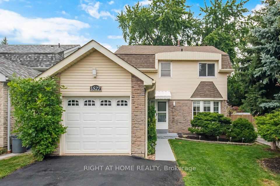 1527 Forestdale Court, Oakville, ON L6H 3A1 at 1527 Forestdale Court, Oakville, ON L6H 3A1, Oakville, ON, L6H 3A1