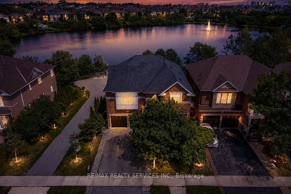 35 Stoneylake Avenue, Brampton, ON L6V 4R1 at 35 Stoneylake Avenue, Brampton, ON L6V 4R1, Brampton, ON, L6V 4R1