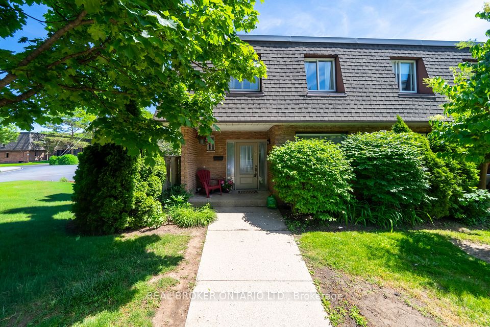 684 Dynes Road 1, Burlington, ON L7N 2V6 at 684 Dynes Road 1, Burlington, ON L7N 2V6, Burlington, ON, L7N 2V6