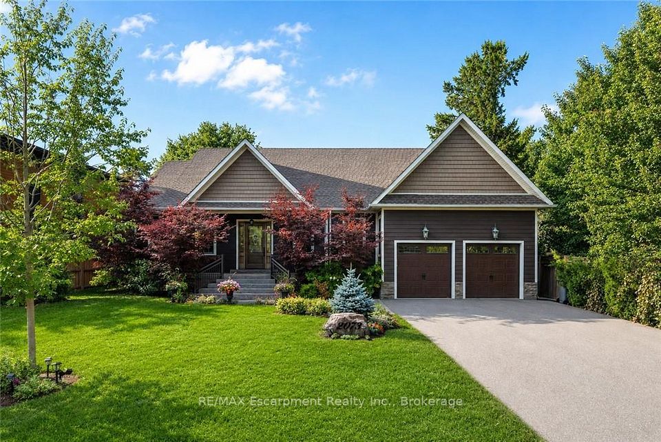 2073 Deramore Drive, Oakville, ON L6J 2P7 at 2073 Deramore Drive, Oakville, ON L6J 2P7, Oakville, ON, L6J 2P7