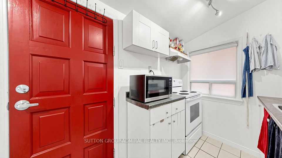 75 Rockcliffe Boulevard, Toronto, ON M6N 4R4 at 75 Rockcliffe Boulevard, Toronto, ON M6N 4R4, Toronto W03, ON, M6N 4R4