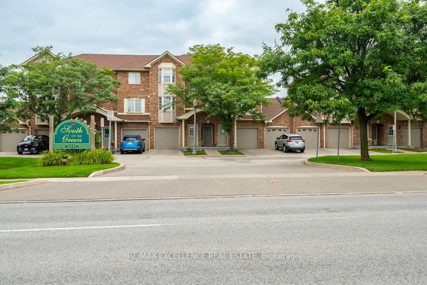Att/Row/Townhouse at 4045 Upper Middle Road 31, Burlington, ON L7M 4S8, Burlington