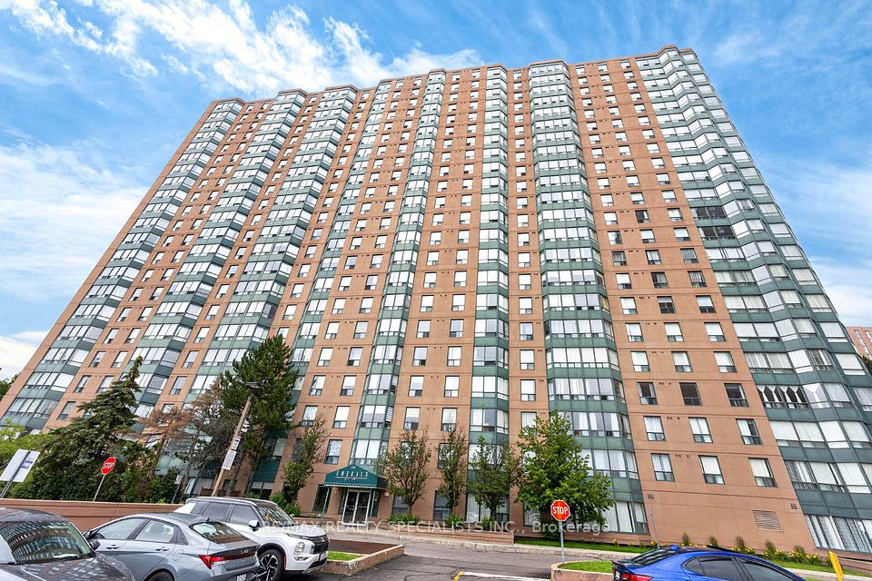 135 Hillcrest Avenue 2009, Mississauga, ON L5B 4B1 at 135 Hillcrest Avenue 2009, Mississauga, ON L5B 4B1, Mississauga, ON, L5B 4B1