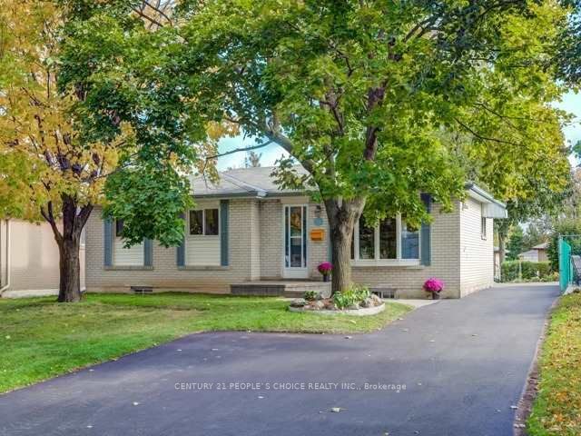 13 Brookdale Crescent, Brampton, ON L6T 1M8 at 13 Brookdale Crescent, Brampton, ON L6T 1M8, Brampton, ON, L6T 1M8