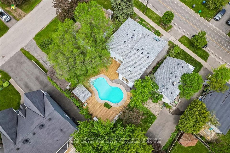 1168 Canterbury Road, Mississauga, ON L5G 4A2 at 1168 Canterbury Road, Mississauga, ON L5G 4A2, Mississauga, ON, L5G 4A2