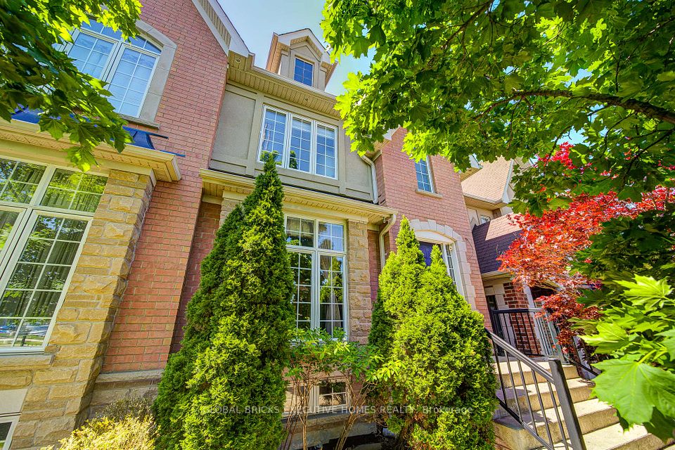 3885 Eglinton Avenue, Mississauga, ON L5M 7Z7 at 3885 Eglinton Avenue, Mississauga, ON L5M 7Z7, Mississauga, ON, L5M 7Z7