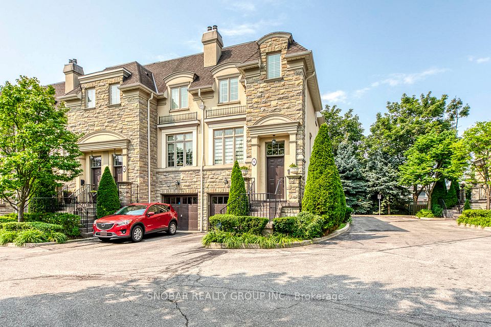 208 La Rose Avenue 9, Toronto, ON M9P 1B5 at 208 La Rose Avenue 9, Toronto, ON M9P 1B5, Toronto W09, ON, M9P 1B5