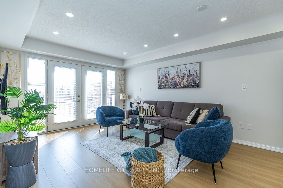 250 Sunny Meadow Boulevard, Brampton, ON L6R 3Y7 at 250 Sunny Meadow Boulevard, Brampton, ON L6R 3Y7, Brampton, ON, L6R 3Y7