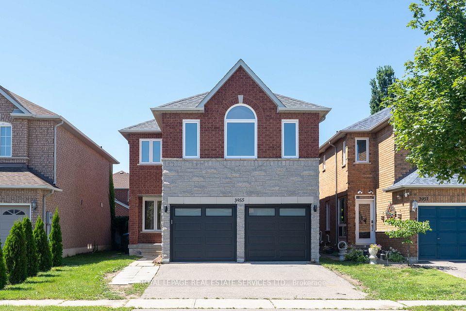 3955 Foxwood Avenue, Mississauga, ON L5N 7V4 at 3955 Foxwood Avenue, Mississauga, ON L5N 7V4, Mississauga, ON, L5N 7V4