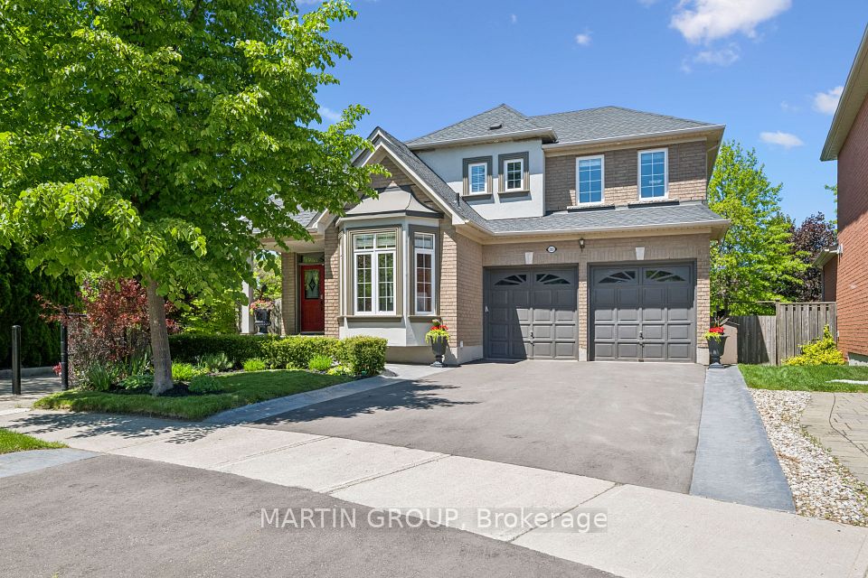 Detached at 2283 Briargrove Circle, Oakville, ON L6M 5A5, Oakville