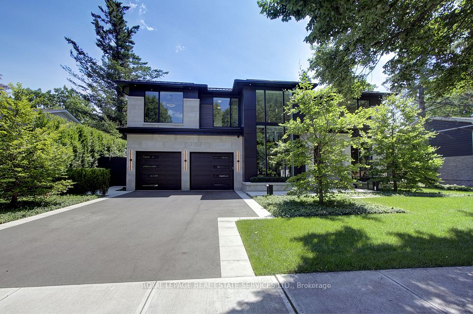Detached at 1472 Oakhill Drive, Oakville, ON L6J 1Y5, Oakville