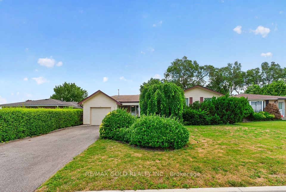 18 Esplanade Road, Brampton, ON L6T 2C7 at 18 Esplanade Road, Brampton, ON L6T 2C7, Brampton, ON, L6T 2C7