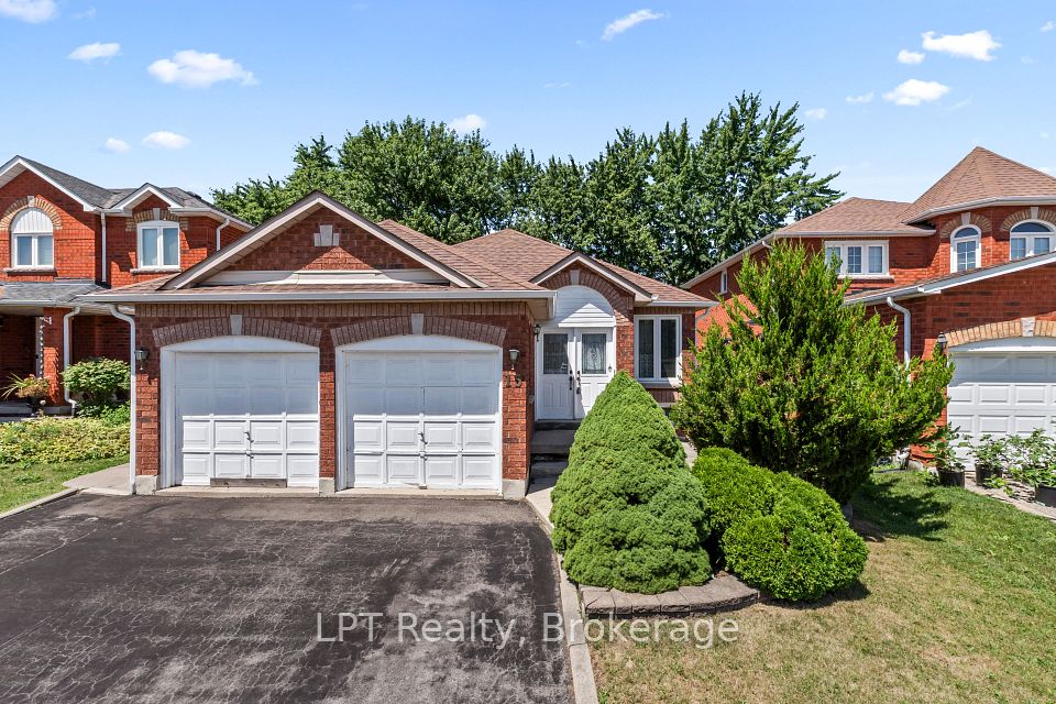 Detached at 15 Esposito Drive, Caledon, ON L7E 1T3, Caledon