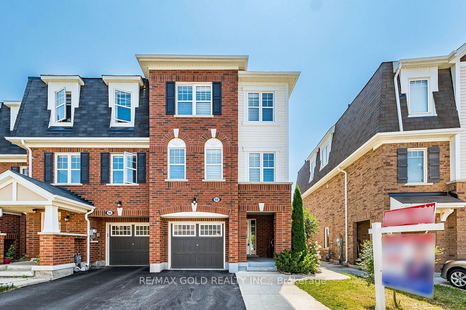 Att/Row/Townhouse at 98 Bannister Crescent, Brampton, ON L7A 4H4, Brampton
