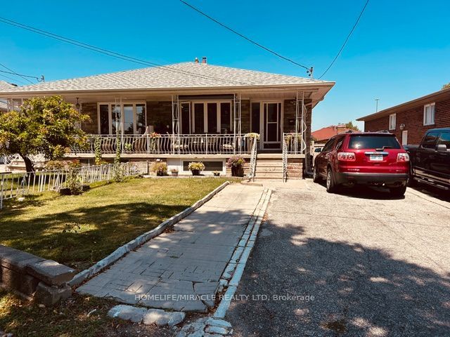 Semi-Detached at 58 Telco Crescent, Toronto, ON M9N 3L4, Toronto W04