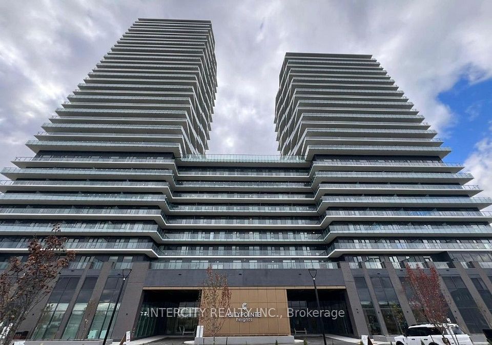 Condo Apartment at 15 Skyridge Drive E 925, Brampton, ON L6P 4S3, Brampton