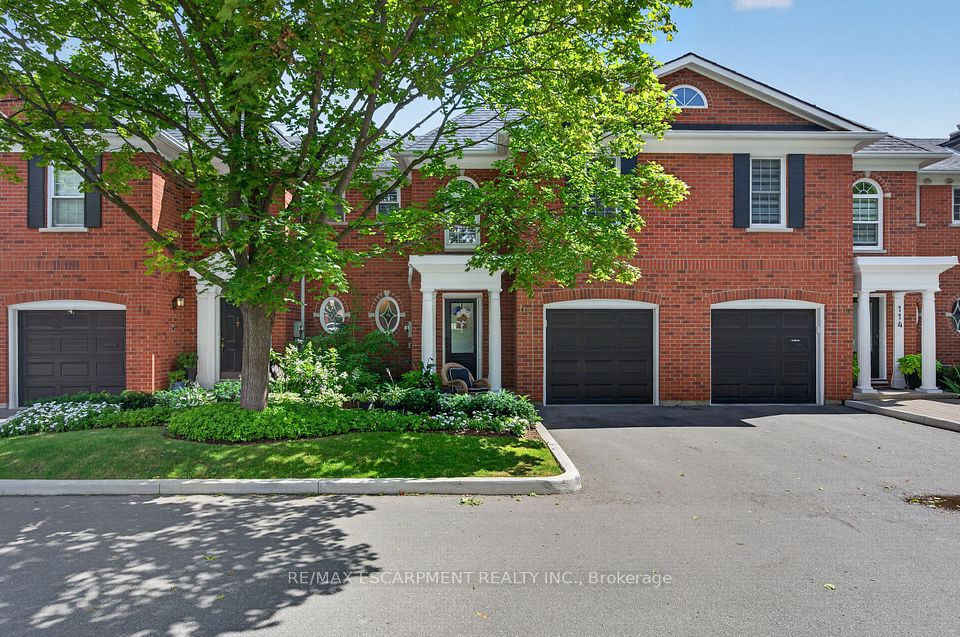 112 Fairwood Place W, Burlington, ON L7T 4B6 at 112 Fairwood Place W, Burlington, ON L7T 4B6, Burlington, ON, L7T 4B6