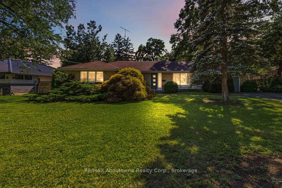 974 Unsworth Avenue, Burlington, ON L7T 1R4 at 974 Unsworth Avenue, Burlington, ON L7T 1R4, Burlington, ON, L7T 1R4