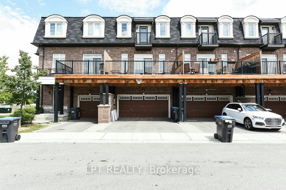 Att/Row/Townhouse at 17 Gilford Street, Brampton, ON L6X 0E4, Brampton