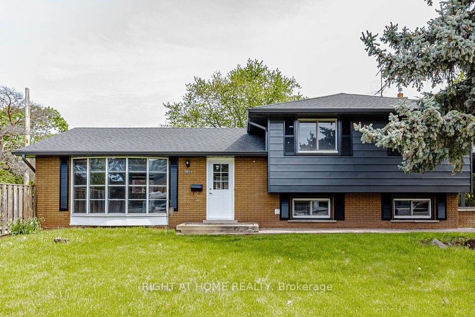 Detached at 5154 New Street, Burlington, ON L7L 1V4, Burlington