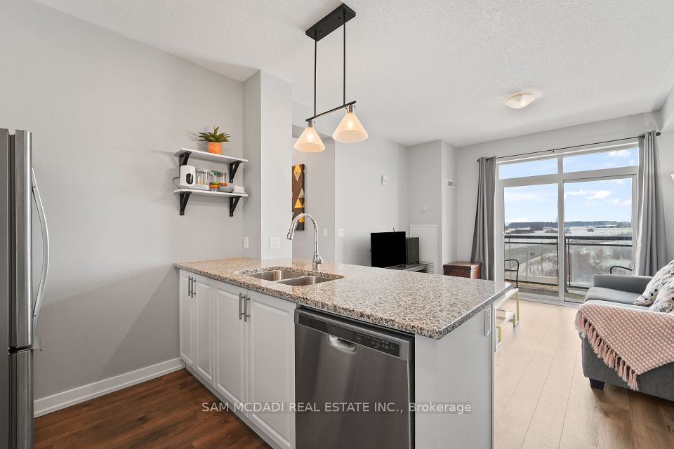 Condo Apartment at 2490 Old Bronte Road 622, Oakville, ON L6M 0Y5, Oakville