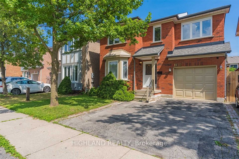 Detached at 1130 Glen Valley Road, Oakville, ON L6M 3K8, Oakville