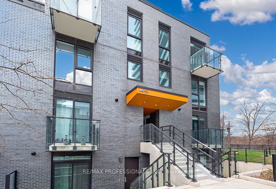 10 Brin Drive TH48, Toronto, ON M8X 0B3 at 10 Brin Drive TH48, Toronto, ON M8X 0B3, Toronto W08, ON, M8X 0B3