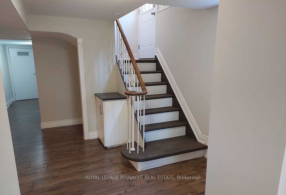 Detached at 2587 Burslem Road Bsmt, Mississauga, ON L5A 2R5, Mississauga