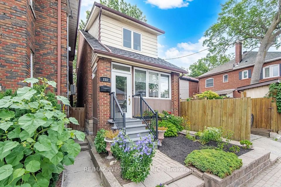 151 Jane Street, Toronto, ON M6S 3Y8 at 151 Jane Street, Toronto, ON M6S 3Y8, Toronto W02, ON, M6S 3Y8