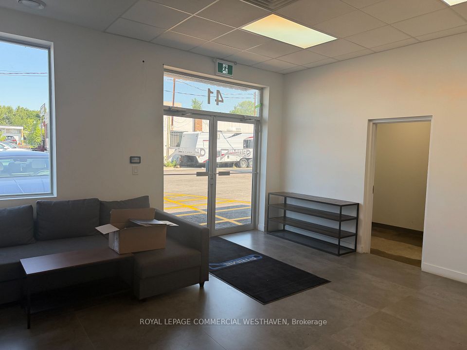 41 Densley Avenue, Toronto, ON M6M 2P5