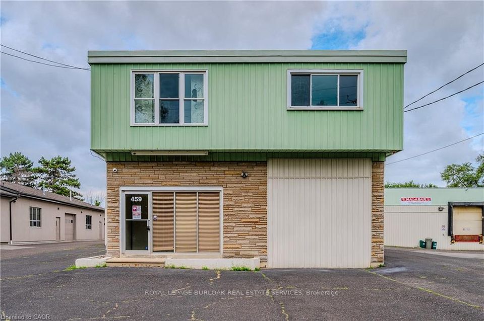 459 Enfield Road, Burlington, ON L7T 2X5